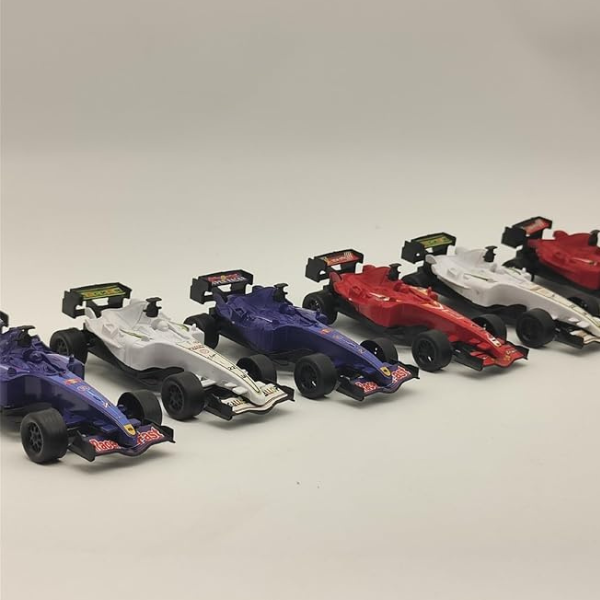 Lenktynių F1 Advento kalendorius su mini automobiliais